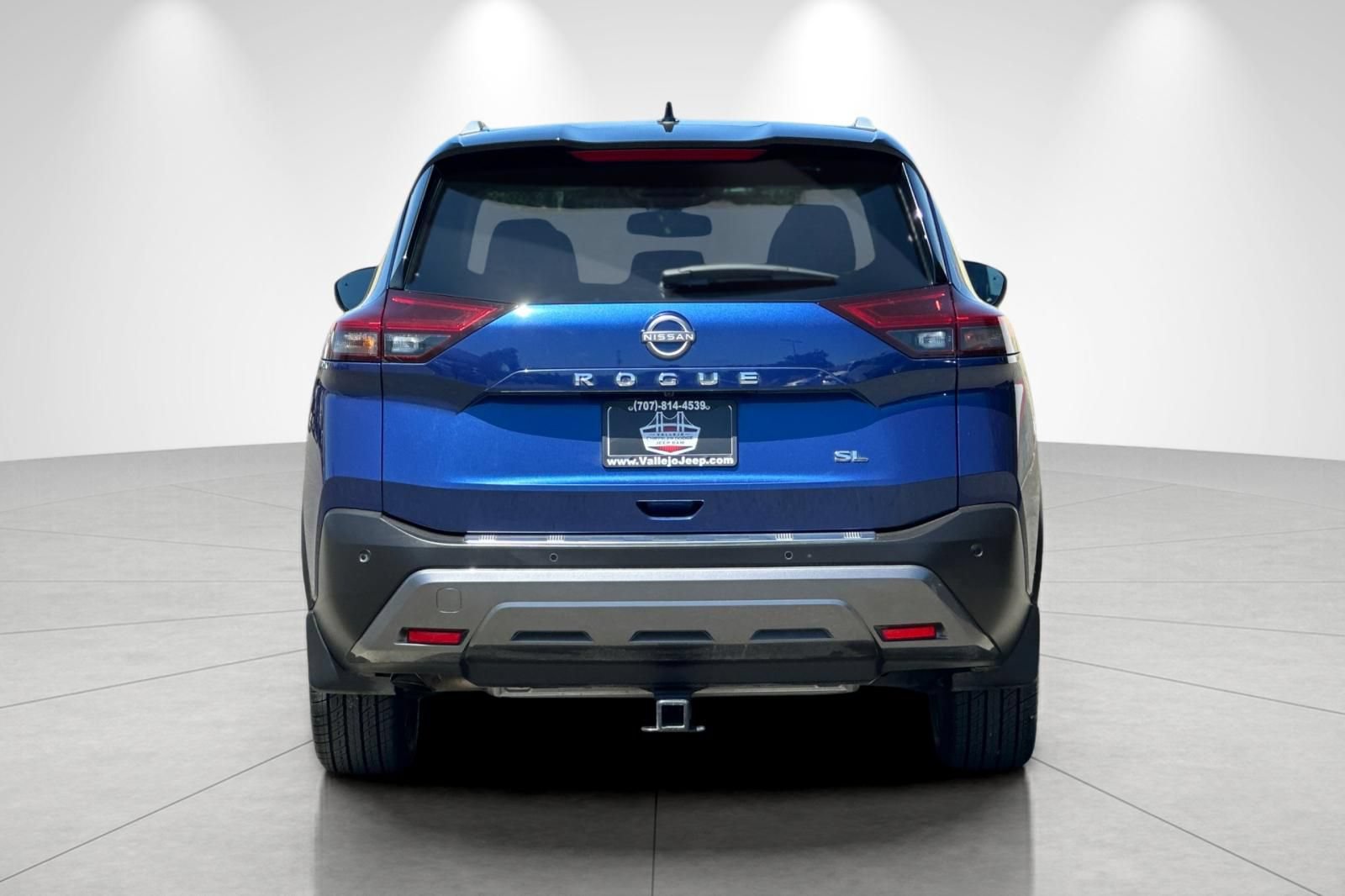 Used 2023 Nissan Rogue SL w/ SL Premium Package FWD image 5