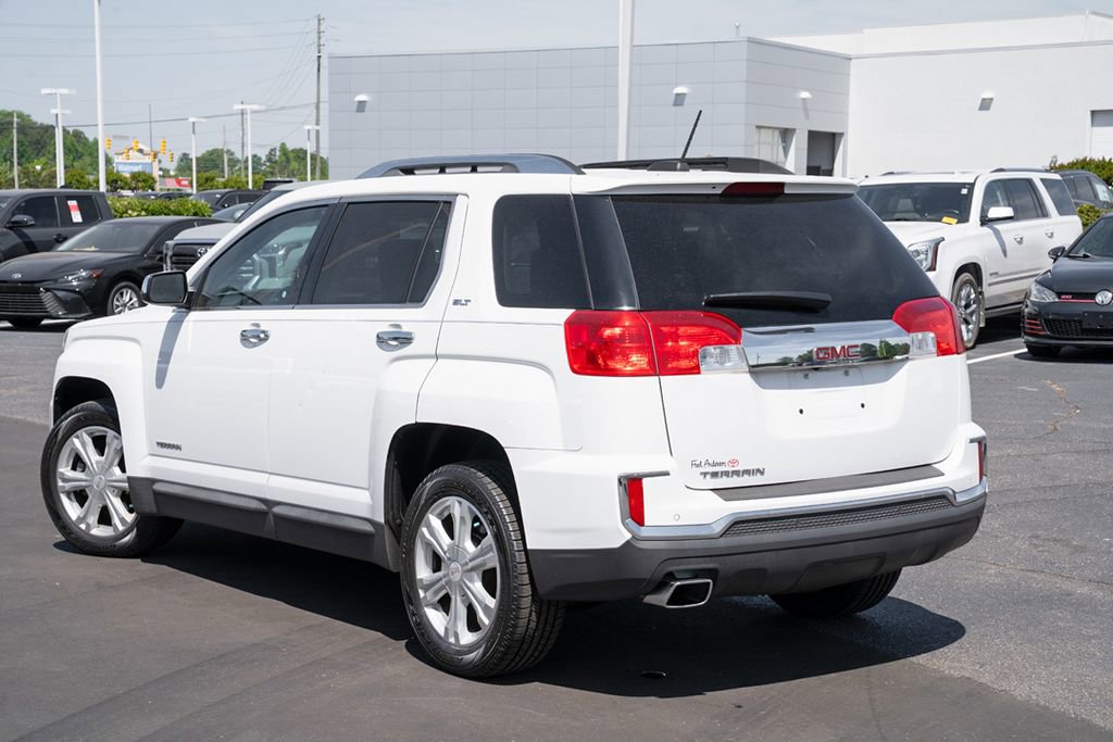 Used 2017 GMC Terrain SLT w/ Driver Alert Package I FWD image 3