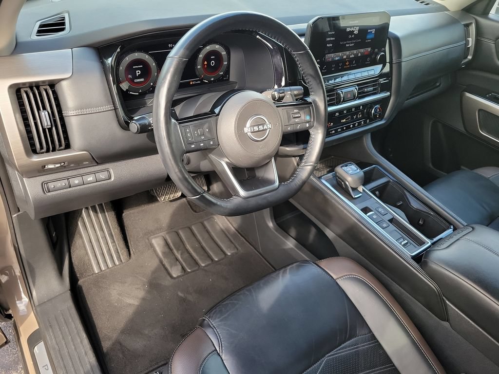 Certified 2023 Nissan Pathfinder Platinum w/ Lighting Package (N93) FWD image 25