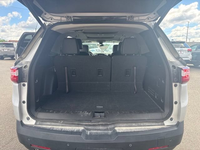 Used 2019 Chevrolet Traverse LT w/ LT Premium Package AWD/4WD image 13