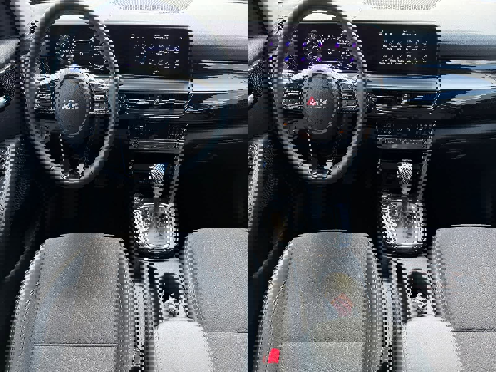 Used 2024 Kia Seltos X-Line image 11