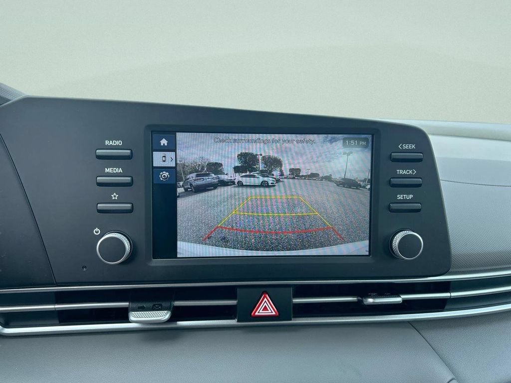 New 2026 Hyundai Elantra SE FWD image 23