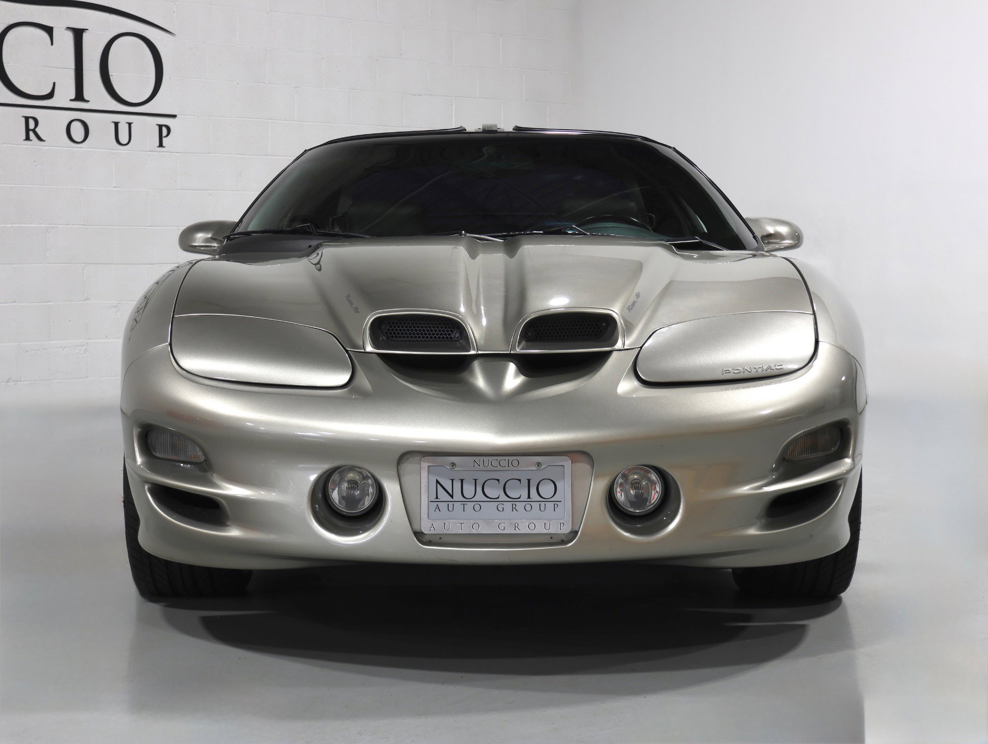 Used 2000 Pontiac Firebird Formula RWD image 6