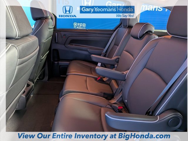 New 2027 Honda Odyssey Touring image 18