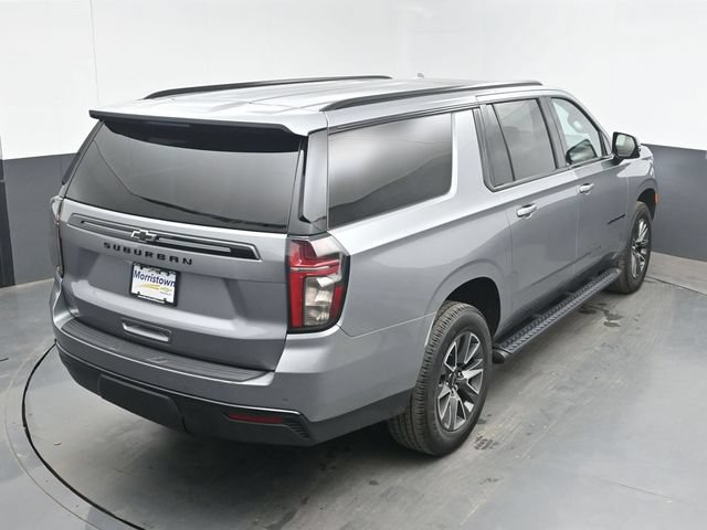 Used 2023 Chevrolet Suburban Z71 w/ Luxury Package AWD/4WD image 44