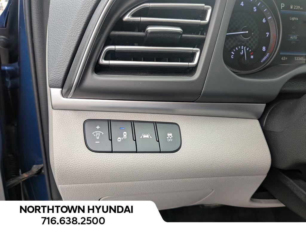 Used 2020 Hyundai Elantra Limited w/ Ultimate Package 03 image 33