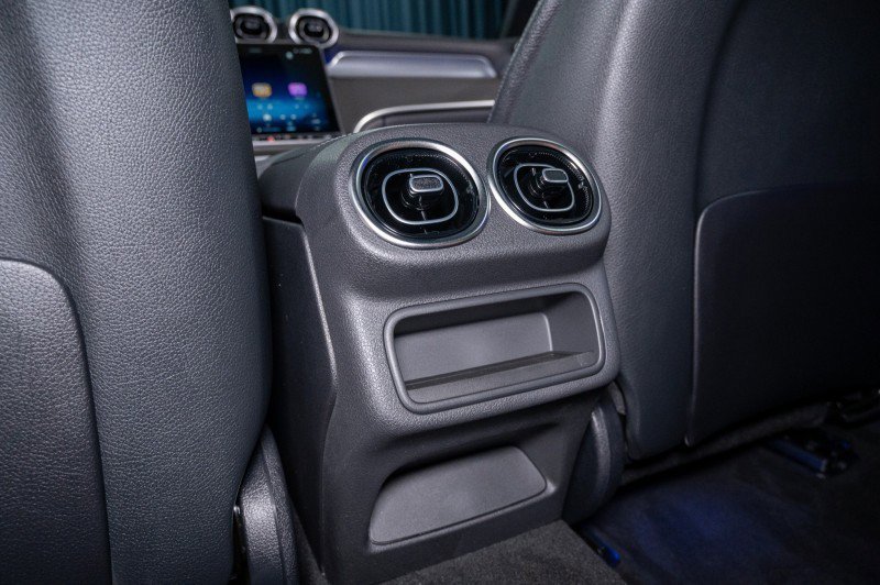 Used 2026 Mercedes-Benz GLC 300 image 21