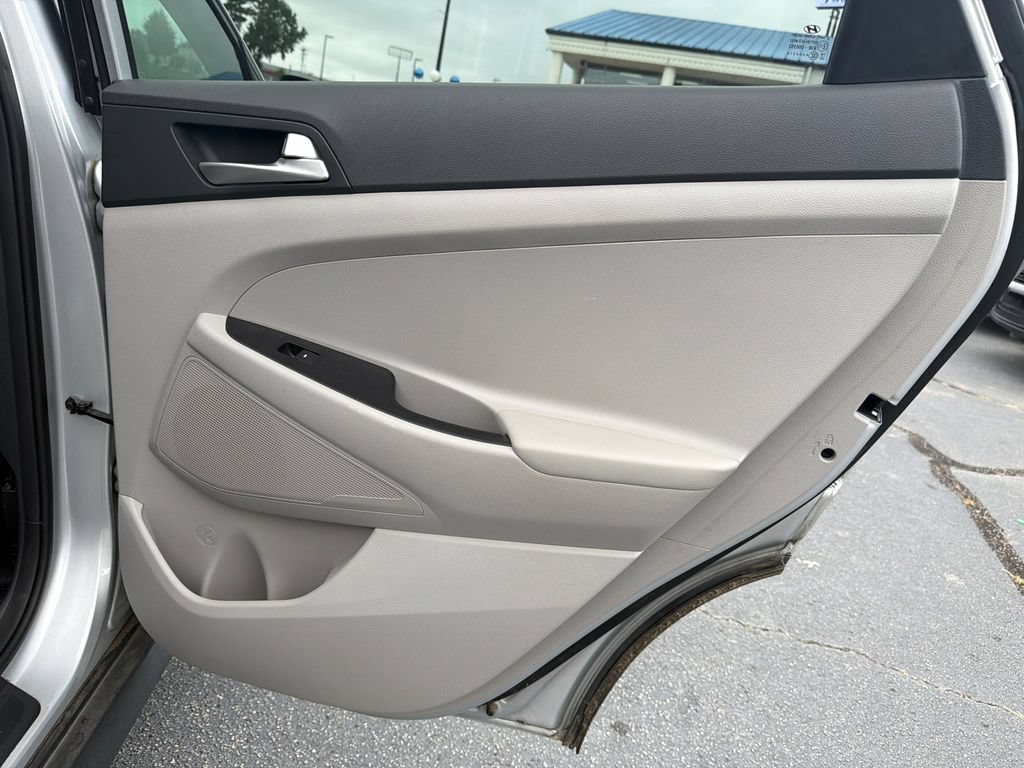 Used 2019 Hyundai Tucson SE FWD image 16