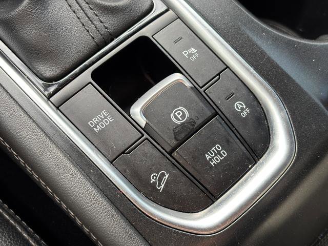 Used 2019 Hyundai Santa Fe Limited image 28