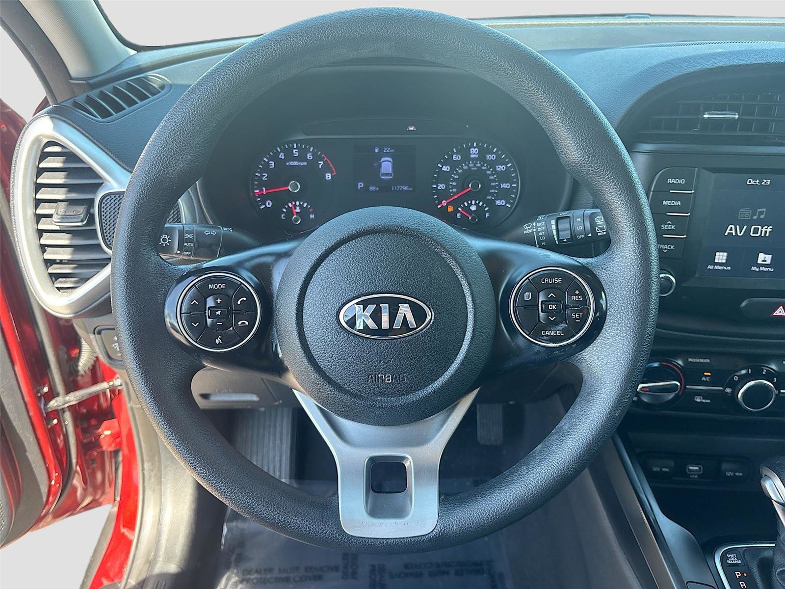Used 2020 Kia Soul S FWD image 11