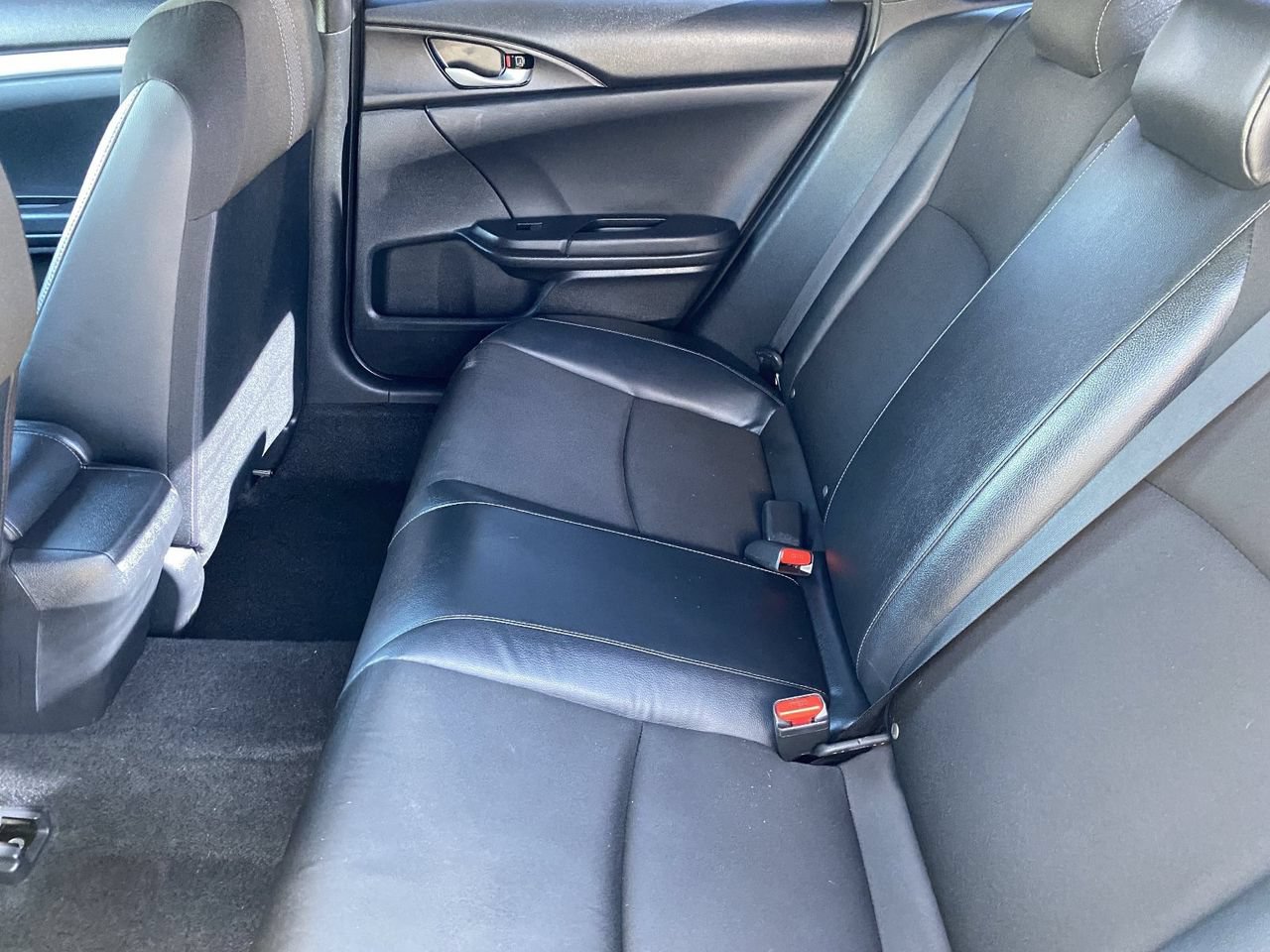 Used 2019 Honda Civic Sport image 14