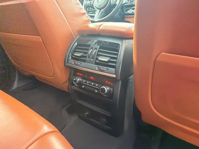 Used 2016 BMW X5 M AWD/4WD image 16