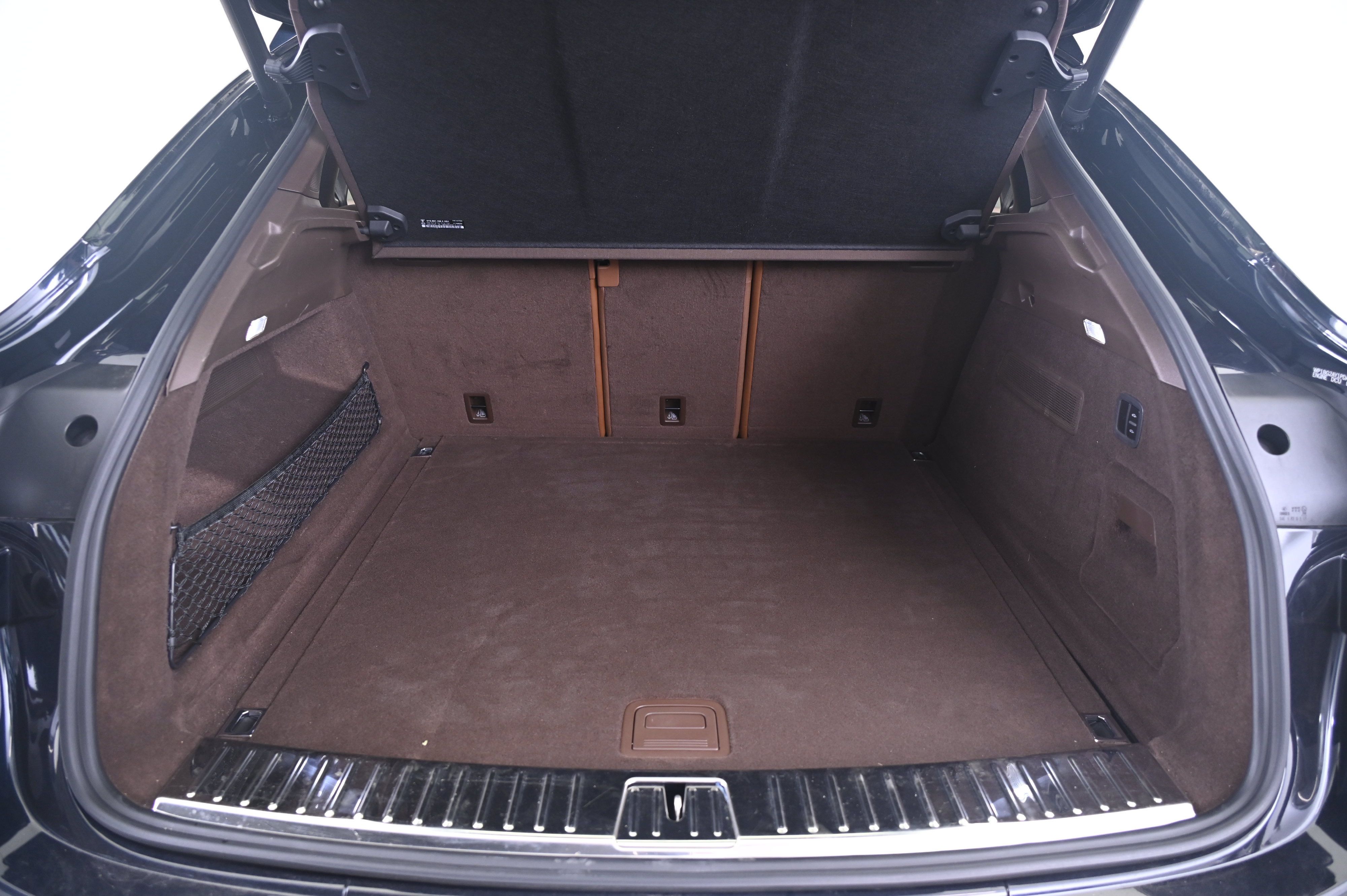 Certified 2023 Porsche Cayenne GTS AWD/4WD image 15