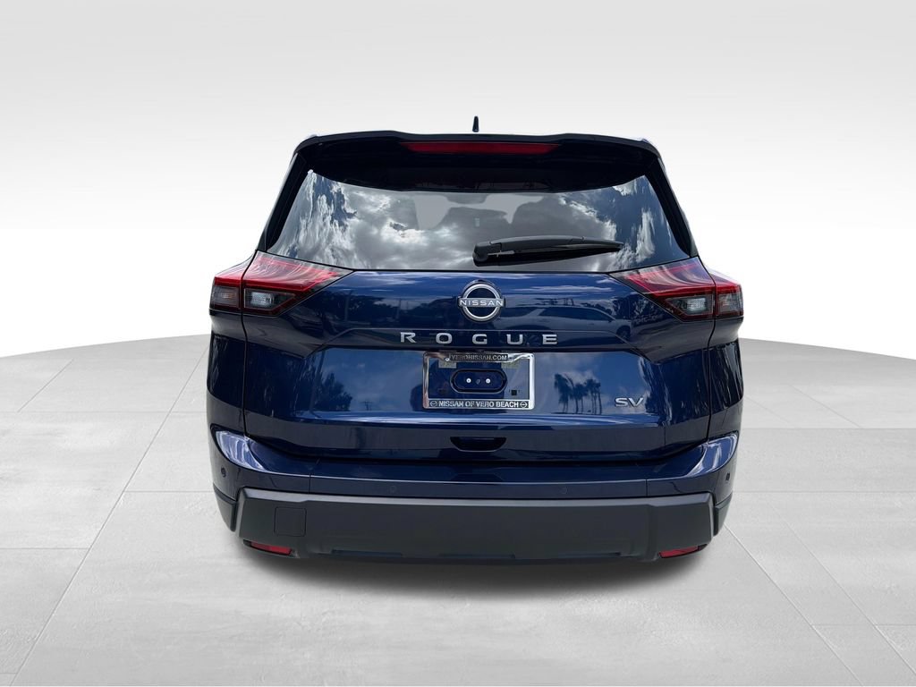 Certified 2024 Nissan Rogue SV FWD image 6