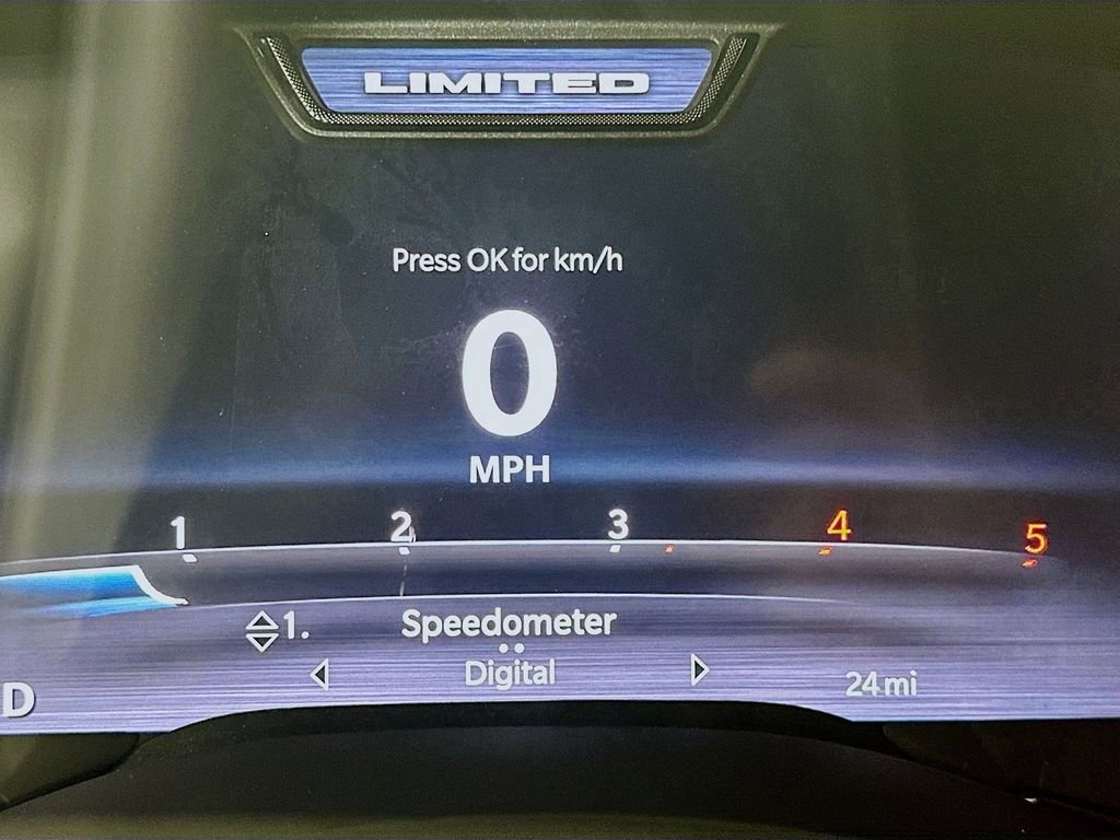 New 2025 RAM 2500 Limited w/ Towing Technology Group image 11