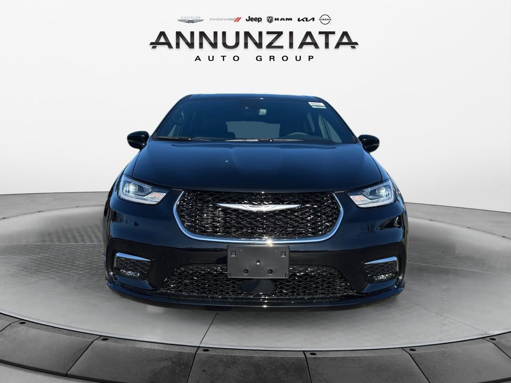 New 2026 Chrysler Pacifica Select FWD image 8