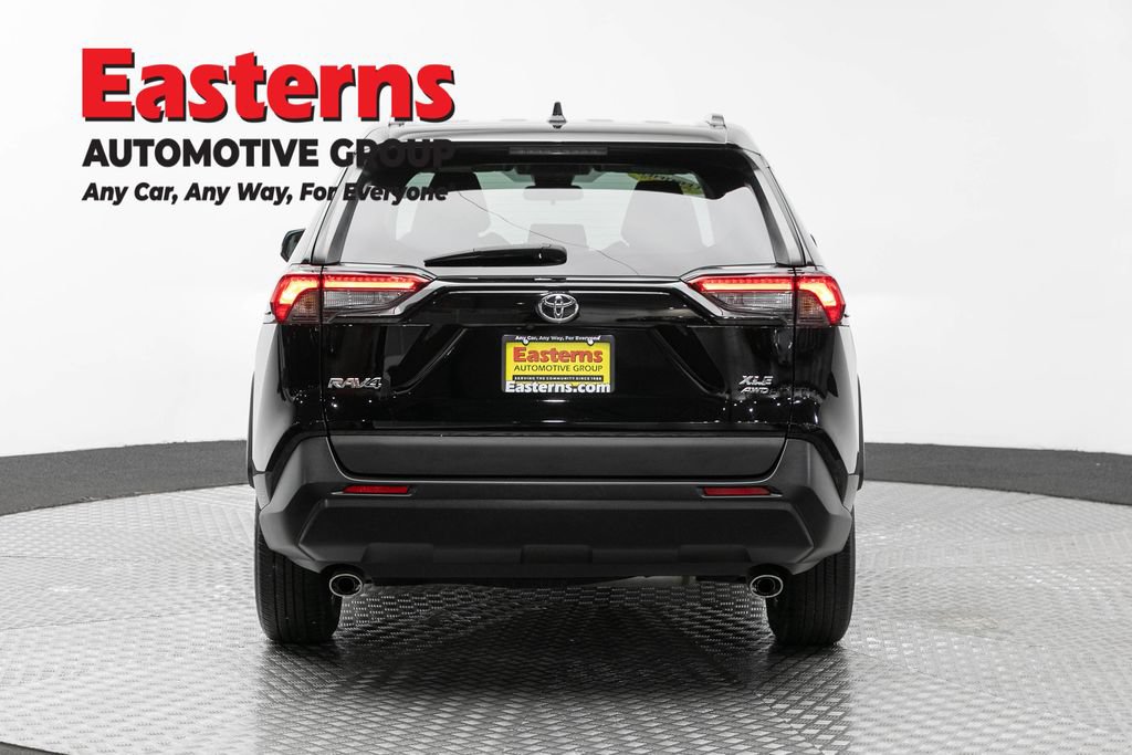 Used 2023 Toyota RAV4 XLE AWD/4WD image 6