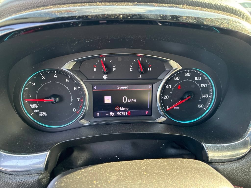 Used 2023 Chevrolet Traverse RS FWD image 30