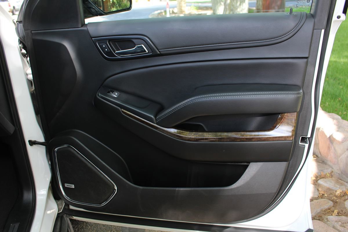Used 2020 Chevrolet Suburban LT RWD image 20