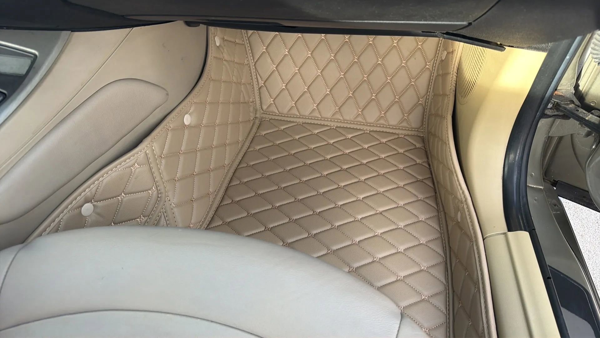 Used 2004 BMW Z4 3.0i image 40