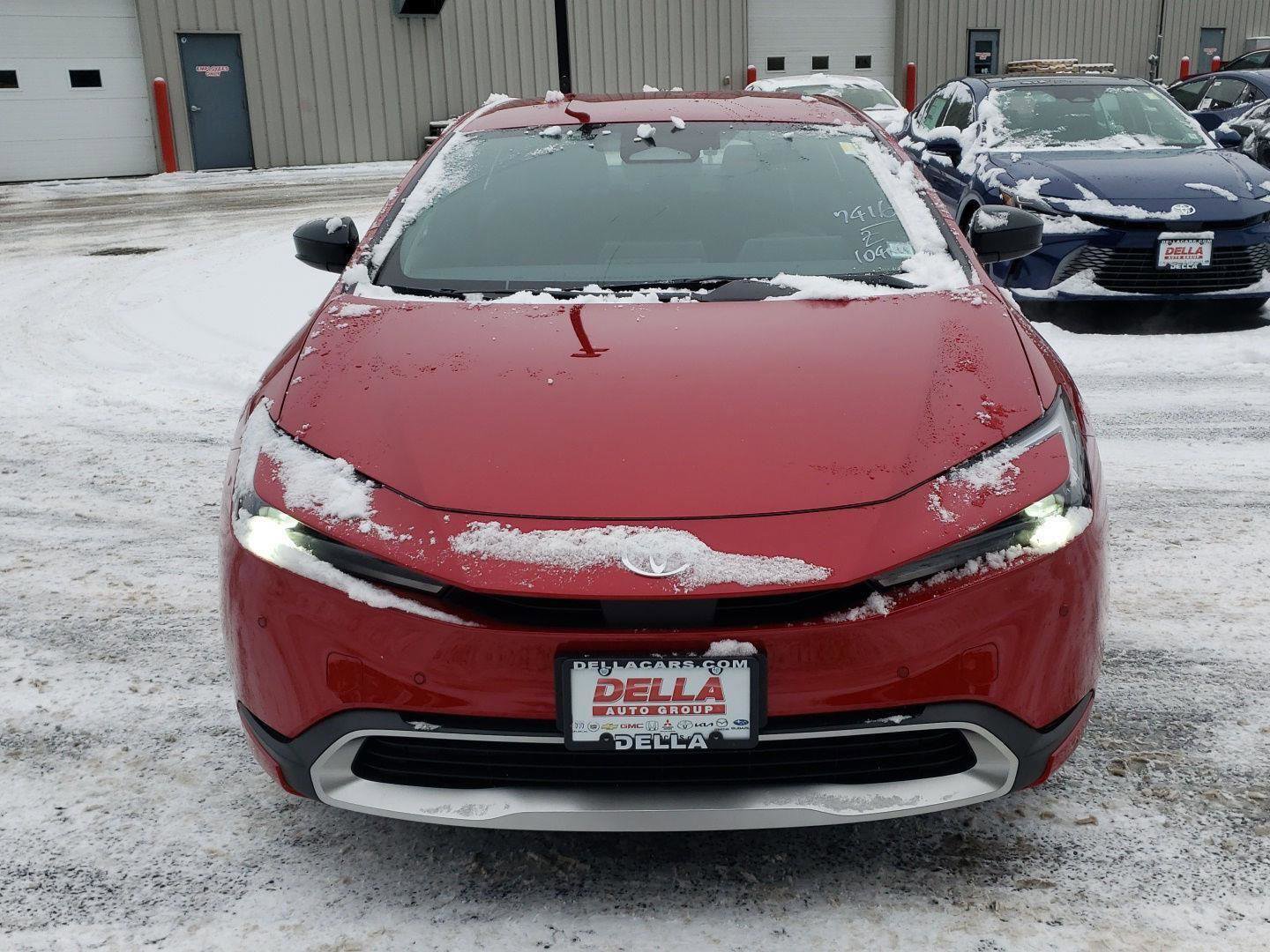 New 2026 Toyota Prius Plug-In Hybrid FWD image 3