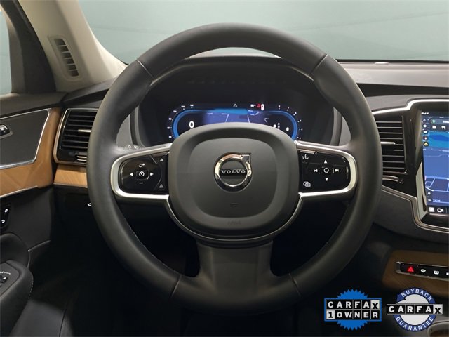Used 2025 Volvo XC90 B6 Plus image 12