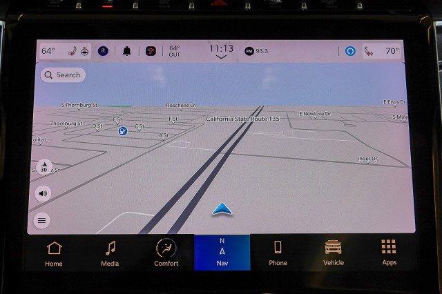 Used 2023 Jeep Grand Cherokee Limited image 14