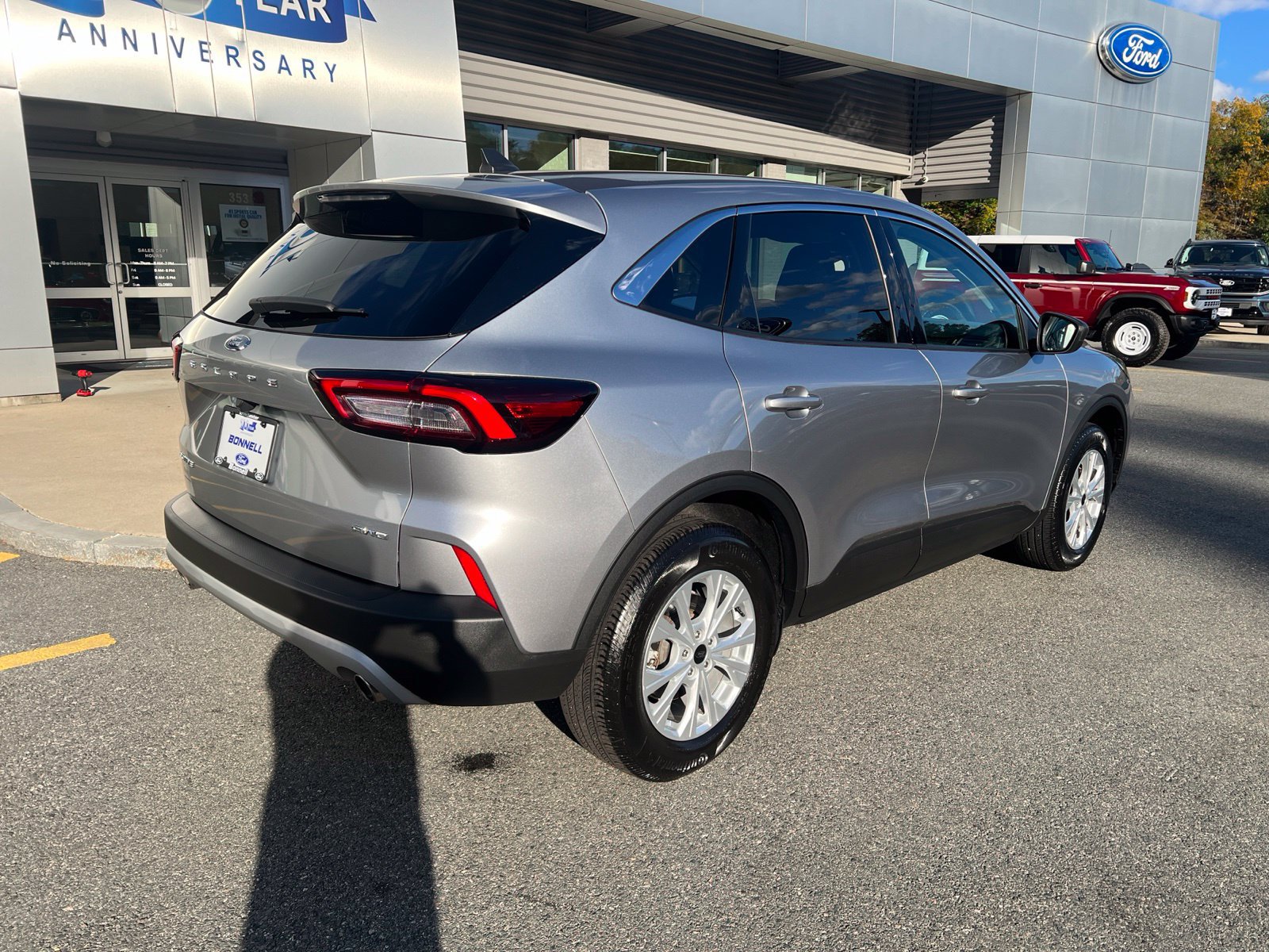 Certified 2023 Ford Escape Active AWD/4WD image 6