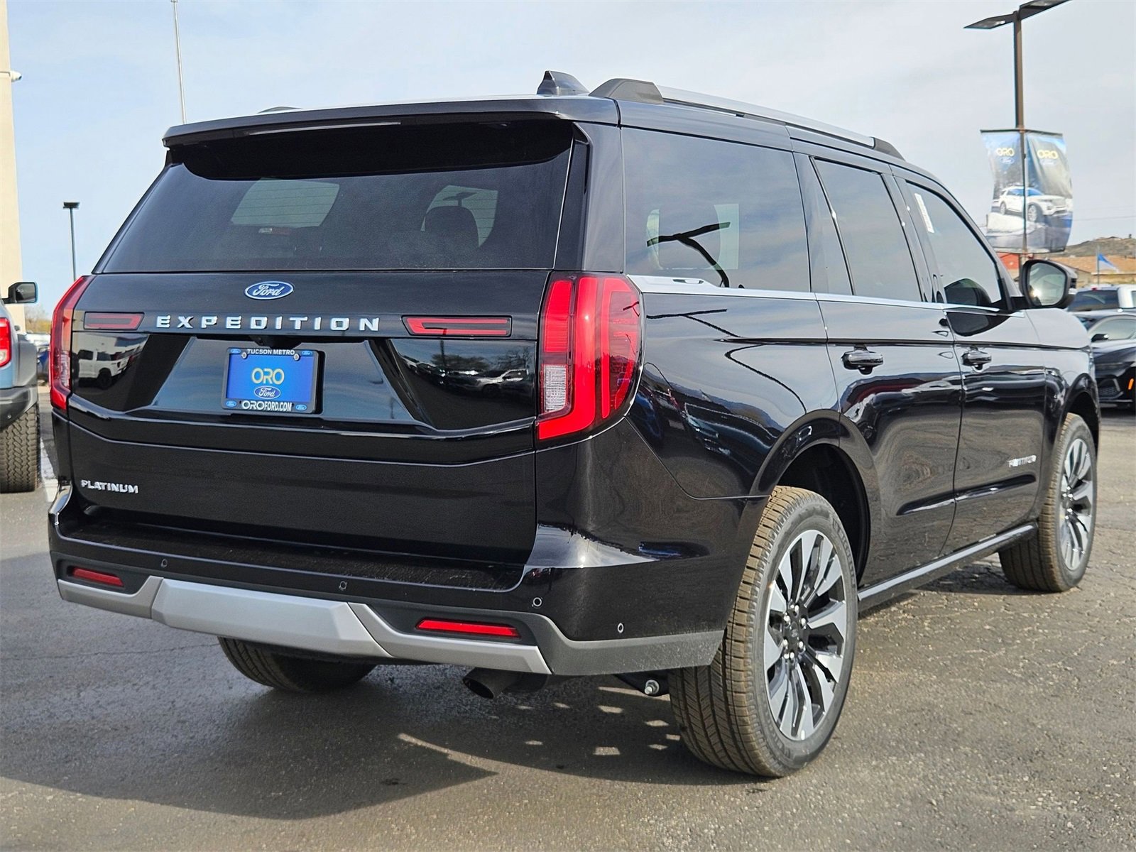 New 2025 Ford Expedition Platinum w/ Driver's Package image 5