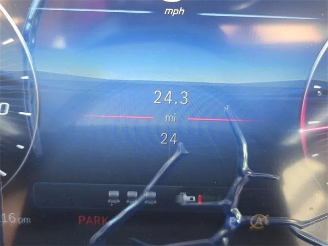 New 2025 Mercedes-Benz GLC 300 4MATIC image 21