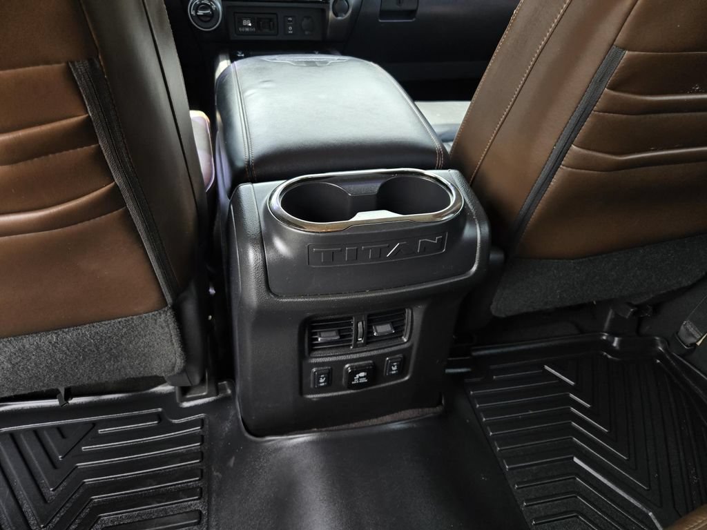 Certified 2017 Nissan Titan Platinum Reserve AWD/4WD image 14