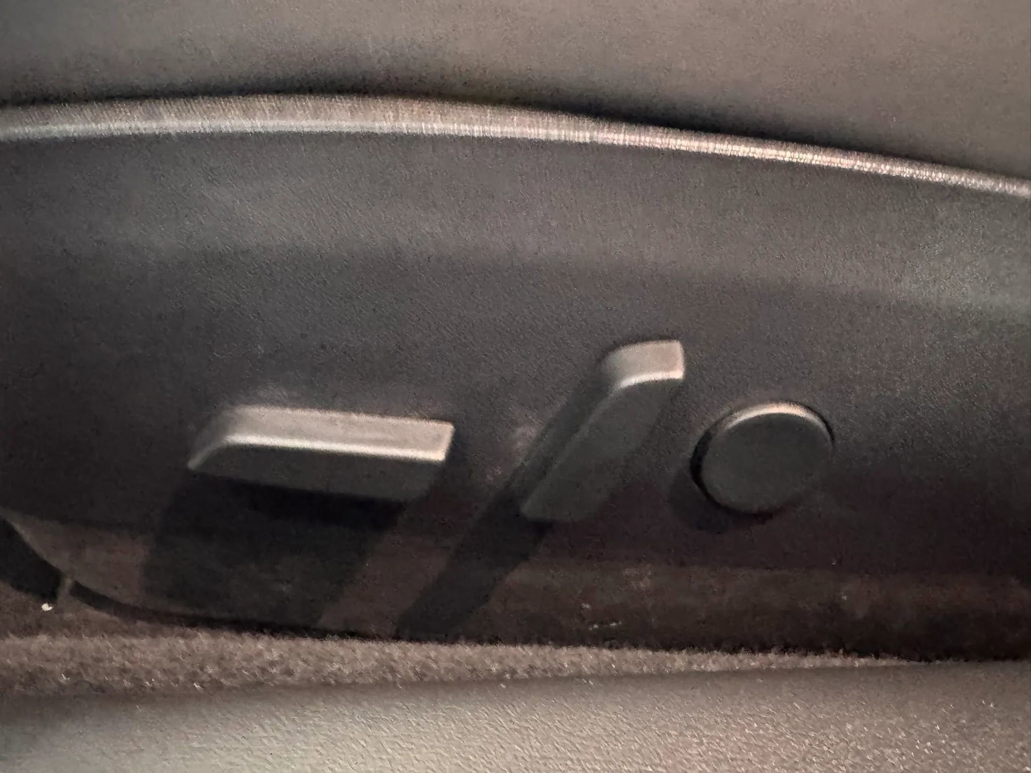 Used 2018 Tesla Model 3 Long Range image 11