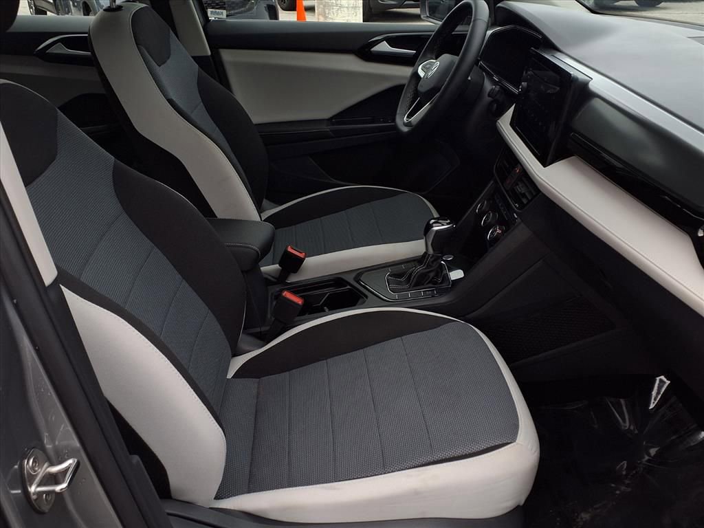 Certified 2025 Volkswagen Taos S image 26