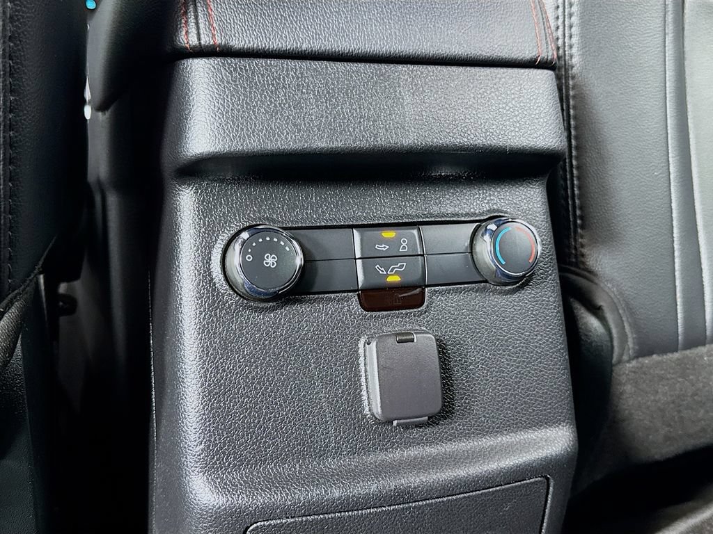 Used 2019 Ford Explorer Sport AWD/4WD image 14