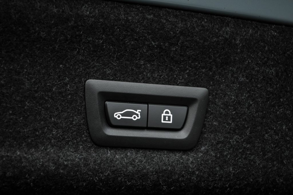 Used 2023 BMW M3 Competition w/ Executive Package image 30