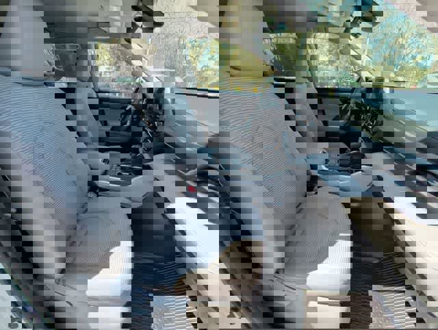 Used 2023 Toyota Highlander L image 18