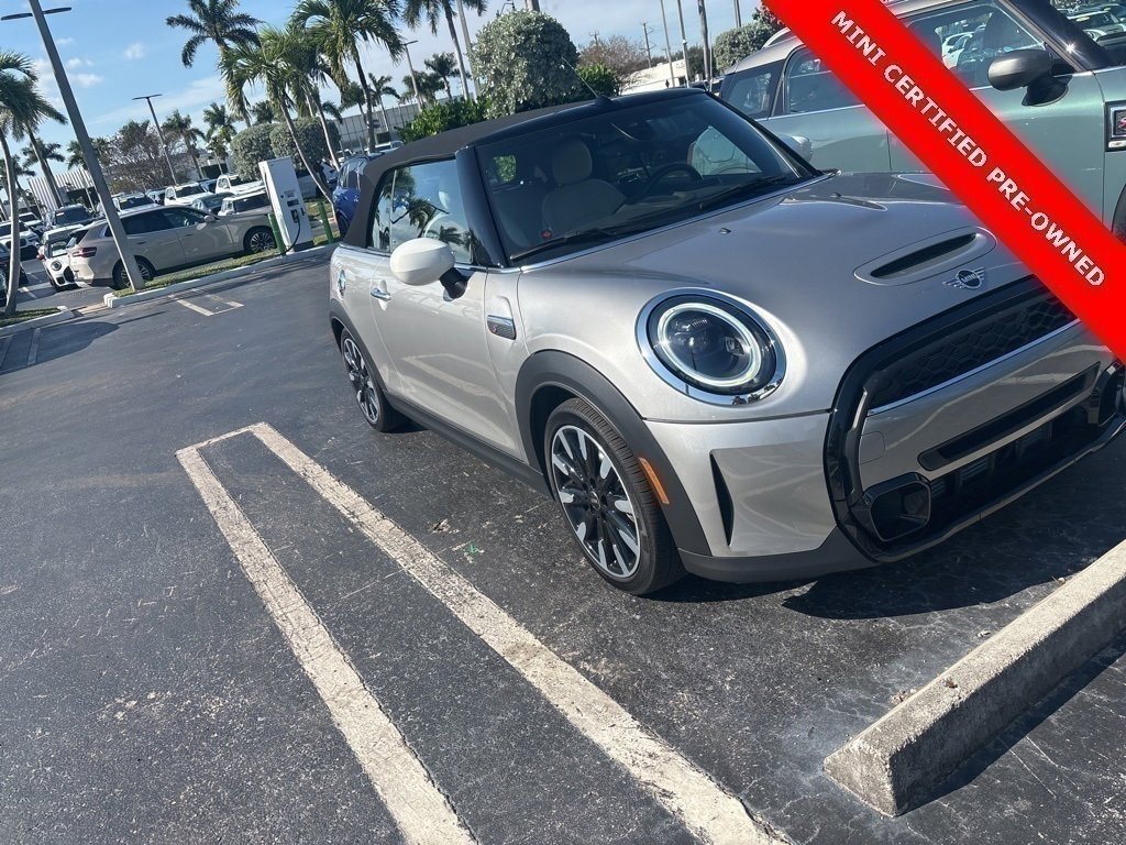 Used 2023 MINI Cooper S w/ Signature Upholstery Package image 1