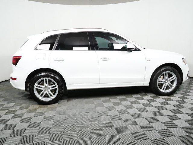 Used 2016 Audi Q5 3.0T Prestige AWD/4WD image 2