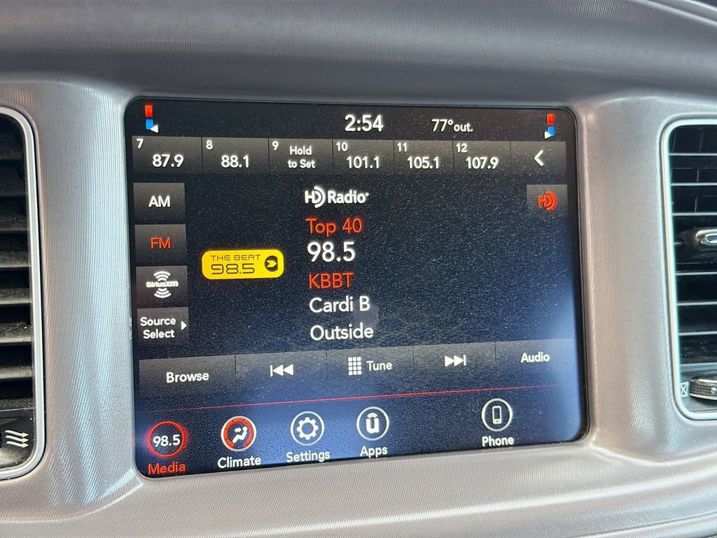 Used 2023 Dodge Charger SXT image 14