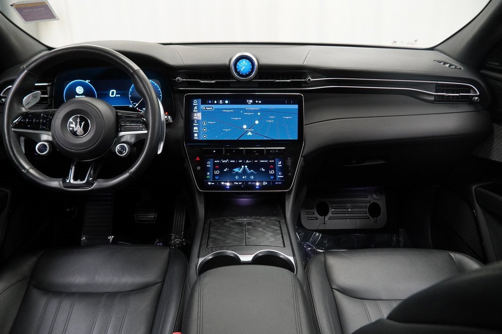 Used 2023 Maserati Grecale Modena image 24