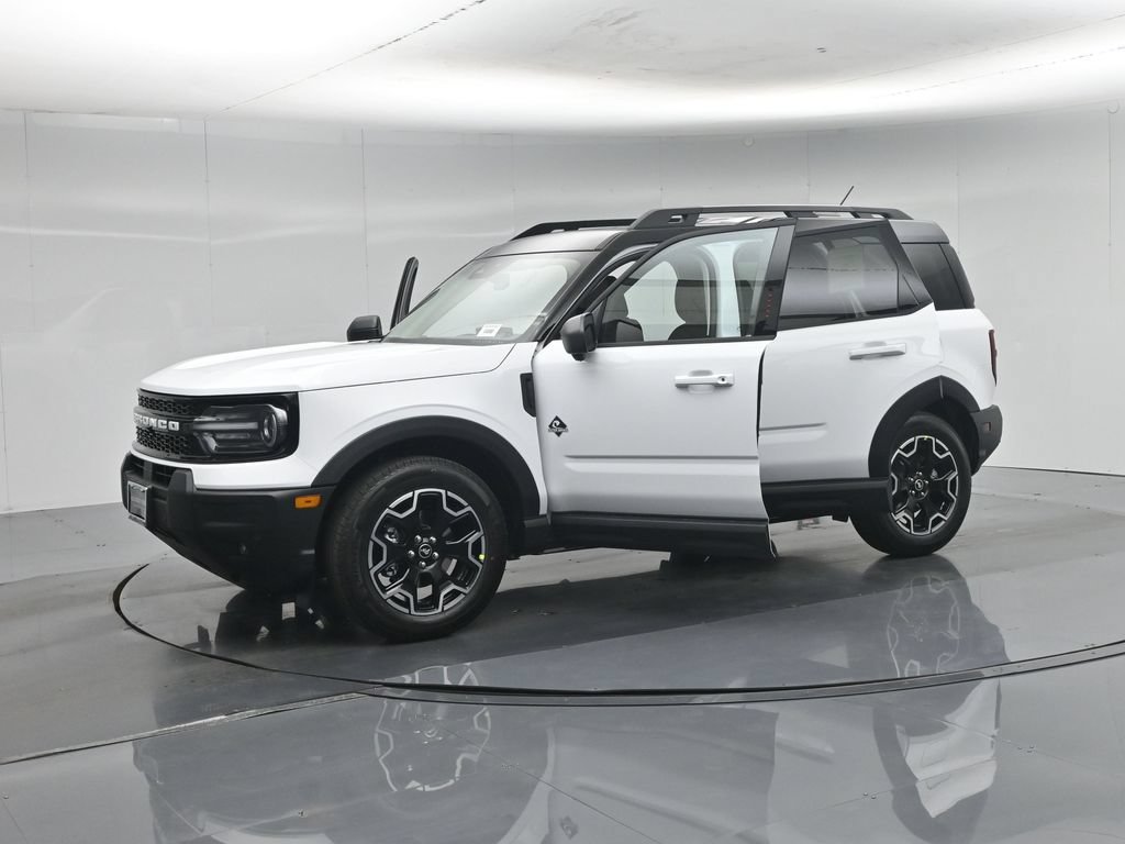 New 2026 Ford Bronco Sport Outer Banks w/ Outer Banks Tech Package+ AWD/4WD image 5