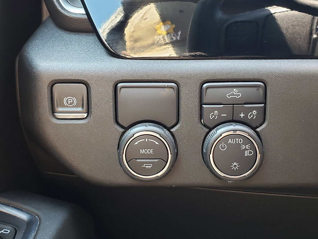 Used 2024 Chevrolet Silverado 1500 LT w/ Protection Package RWD image 29
