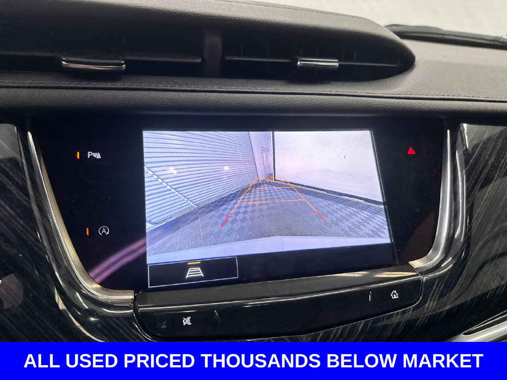 Used 2024 Cadillac XT6 Premium Luxury w/ LPO, Floor Liner Package AWD/4WD image 32