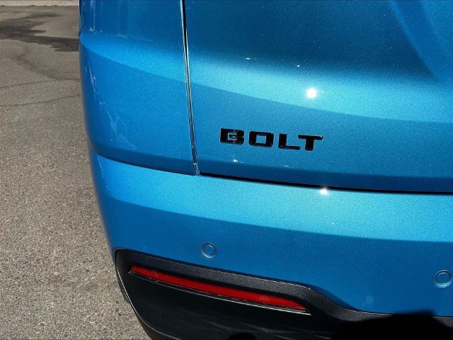 New 2027 Chevrolet Bolt LT FWD image 10