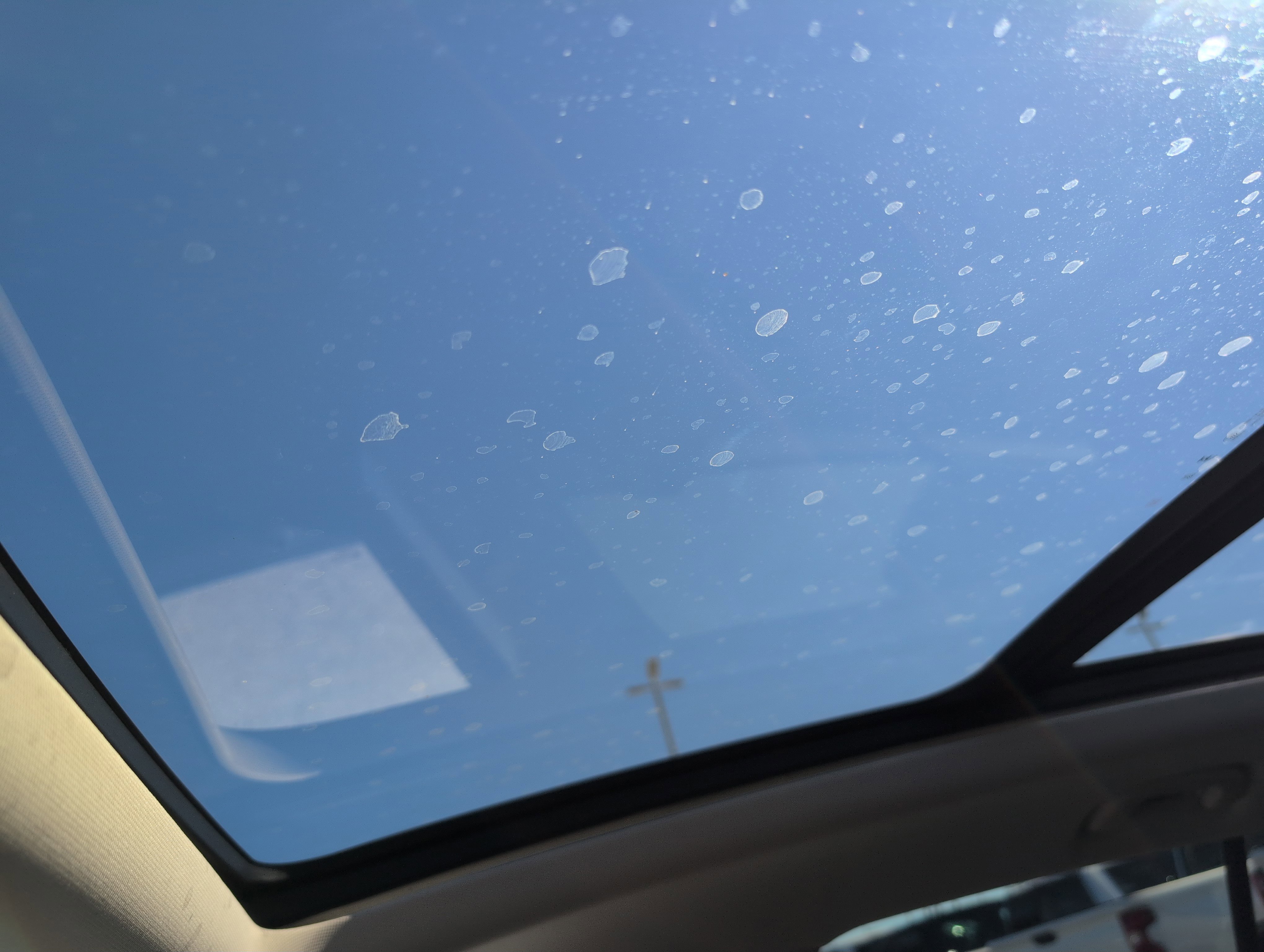 Used 2023 Buick Envision Essence w/ Sport Touring Package image 28