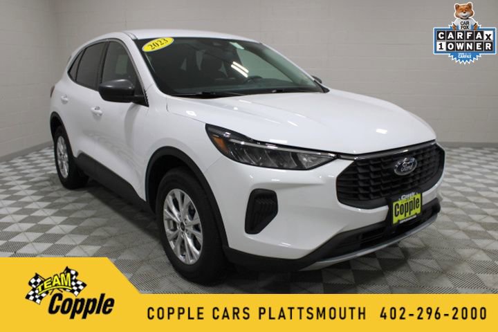 Used 2023 Ford Escape Active image 1