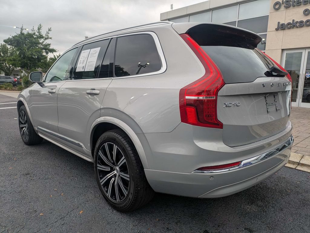 Certified 2025 Volvo XC90 B5 Core AWD/4WD image 4