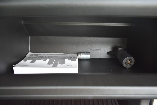 Used 2019 Chevrolet Traverse RS image 51