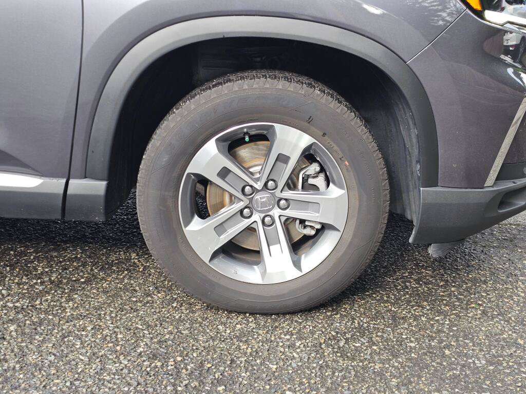 Used 2024 Honda Pilot EX-L image 9