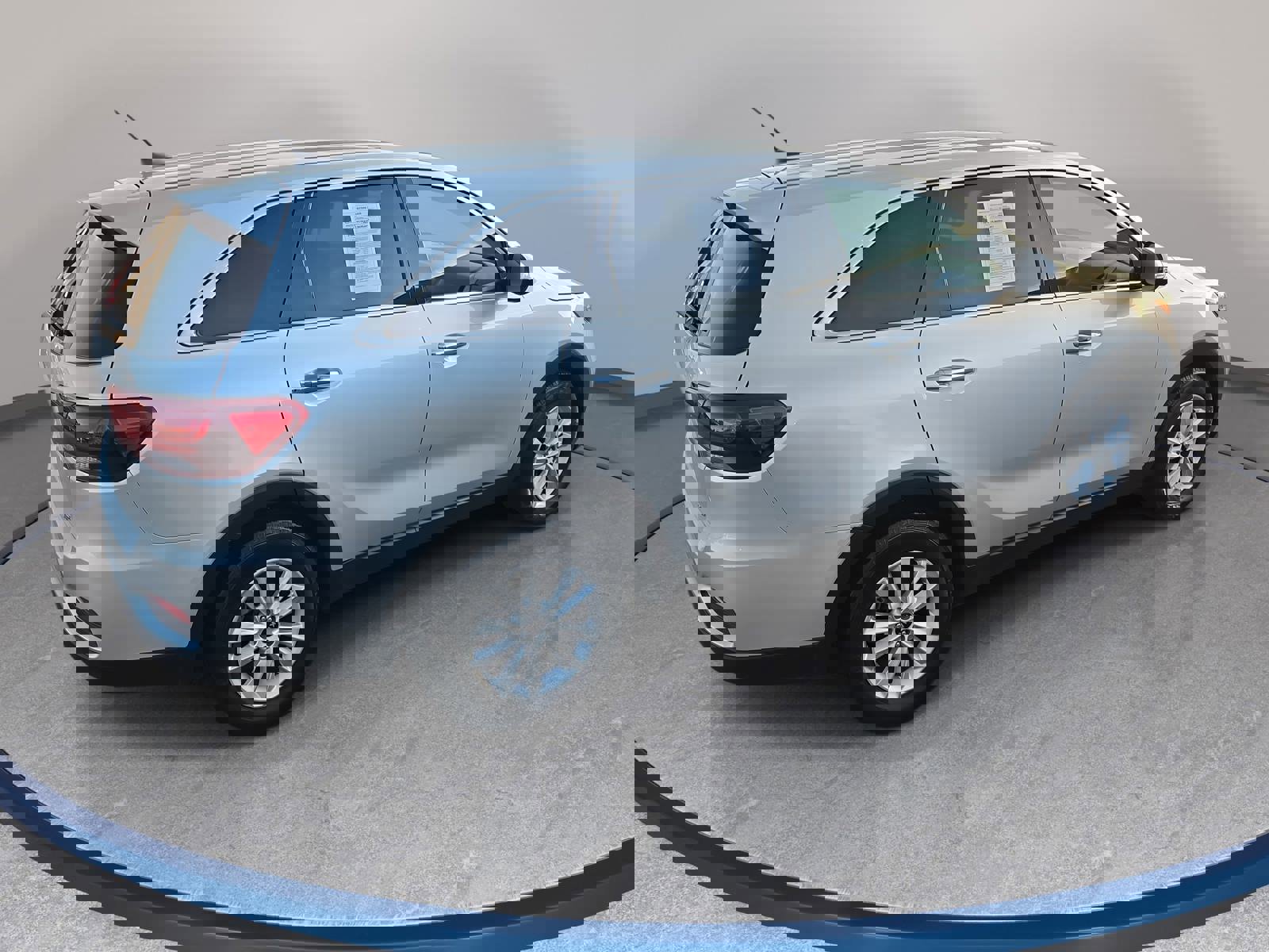 Used 2020 Kia Sorento LX FWD image 5